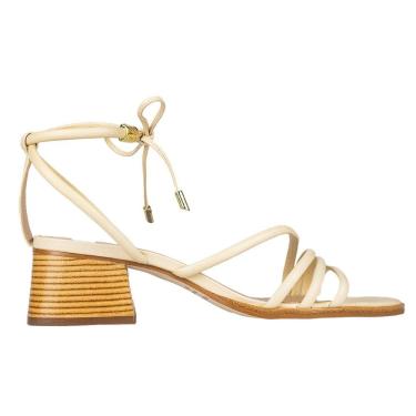 Imagem de Sandália Luz da Lua Salto Baixo Marfim