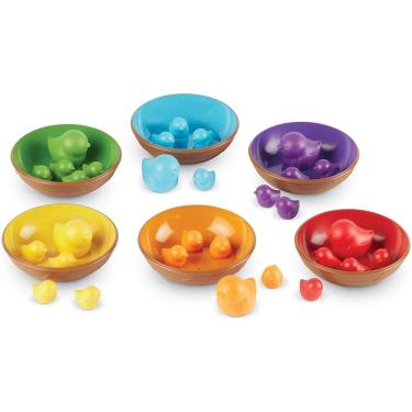 Imagem de Recursos de aprendizagem Pássaros em um conjunto de triagem de ninhos, conjunto de motores finos, 36 peças, idades 3+