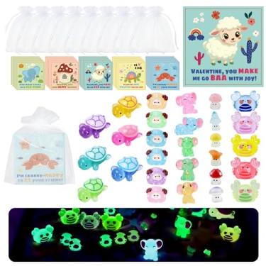 Imagem de Kiddelo Valentines Day Gifts for Kids School Classroom Exchange, 28 Set Mini Resin Animals with Cards and Organza Bags, Non Candy Valentines Party Favors and Appreciation Gifts