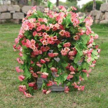 Imagem de Musdoney 2 peças de flores artificiais para pendurar, plantas falsas margaridas resistentes a UV para parede, casa, quarto, jardim, casamento, interior, exterior, primavera, verão, decoração (rosa +
