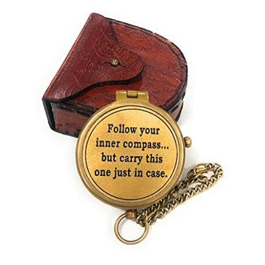 Imagem de Bússola de latão Follow Your Inner/Inspirational Gift/Compasso magnético direcional para navegação/Bolso Compass para acampamento, caminhada, passeio