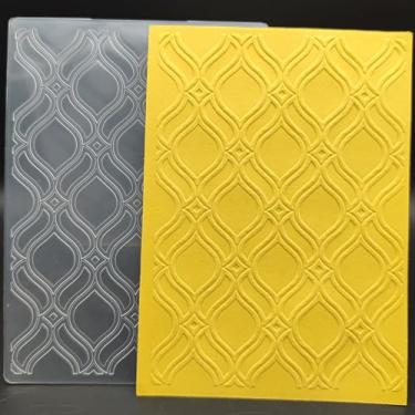 Imagem de Pasta de plástico em relevo, tamanho A6, grades misteriosas, artesanato em papel, impressões texturizadas de plástico para fazer cartões, scrapbooking