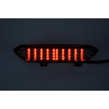Imagem de Topzone Lighting Lanterna traseira de LED para motocicleta com lentes fumadas, luz traseira de freio com indicadores de luz de seta integrados para Yamaha 02-03 R1