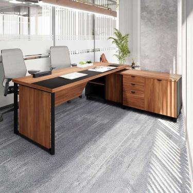 Imagem de Mesa de Escritório Diretor em L 180cm com Armário Lateral e Caixa de Tomadas Corporate Nogal / Preto