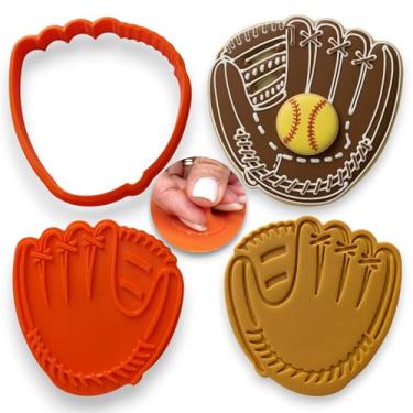 Imagem de Cortador de biscoito premium "Baseball Softball Glove Home Run" 7,6 x 7,6 cm – Cortador e carimbo 2 em 1 com alça – Pode ser lavado na lava-louças, durável e fácil de cuidar