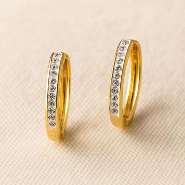 Imagem de Brinco Argolinha com Zircônias Dourado Aço Inox 316L Luxo