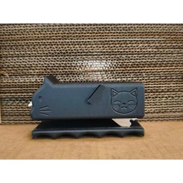 Imagem de MunnyGrubbers - Pawiz – Cortador de papelão para arranhadores de gatos – Ferramenta de corte de papelão portátil – Ferramenta para arranhar gatos faça você mesmo – Máquina de cortar papelão – (preto)