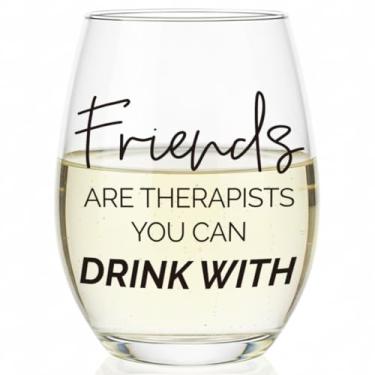 Imagem de Ymzkpoa Presentes engraçados de amizade para mulheres, melhores amigas, melhores amigas, melhores amigas, irmãs, amigas são terapeutas, você pode beber com taça de vinho sem haste, Natal, presentes de