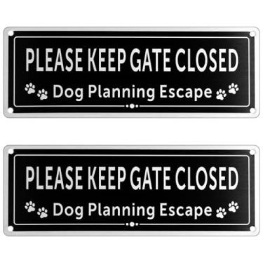 Imagem de Pacote com 2 placas para portão de cachorro para quintal - Por favor, mantenha o portão fechado, placas de aviso de metal rústico para evitar a fuga de cães para cerca e fazenda, alumínio escovado com