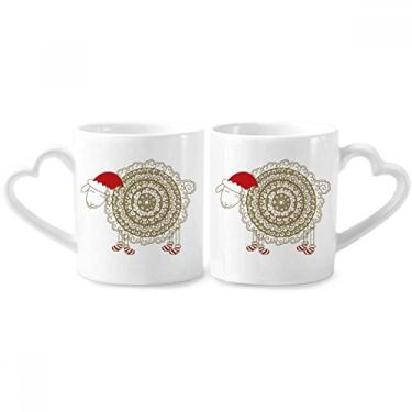 Imagem de Conjunto de meias de Natal de ovelhas de desenho animado conjunto de canecas de porcelana para casal com alça de coração