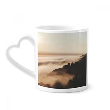 Imagem de Sunrise Sunset Mountain Fog Paisagem Céu Caneca Café Cerâmica Copo Coração Vidro