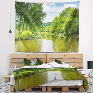 Imagem de Decoração de manta de tapeçaria de paisagem "Lindo verão com grama verde" da Designart para casa e escritório, criado em tecido de poliéster leve x Grande: 203 cm x 172 cm
