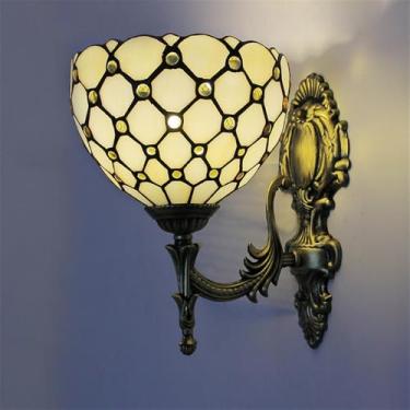 Imagem de Luminária de parede retrô americana com LED, estilo europeu de luxo, para sala de estar, quarto, escritório, casa de campo, hotel, restaurante, café, bar, corredor, com vidro colorido (Estil