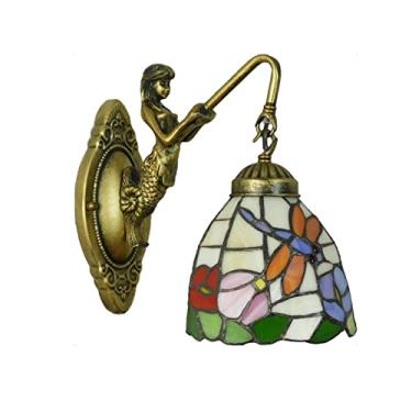 Imagem de Arandela de parede vintage com libélula, estilo Tiffany, com múltiplos braços e vitral, ideal para banheiro, penteadeira ou corredor. Compatível com espelhos e iluminação frontal. 110V-220V.
