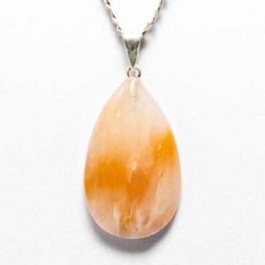 Imagem de Colar Gota Aragonita Raio Laranja Pedra Natural Prateado - CristaisdeC