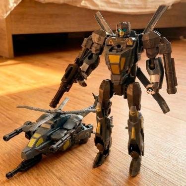 Imagem de Brinquedo Boneco Robô Militar Guerreiro Transforma Aeronave