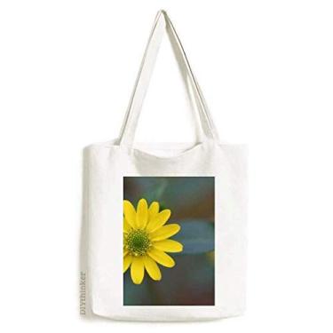 Imagem de Sacola de lona com flores amarelas e crisântemo verde bolsa de compras casual
