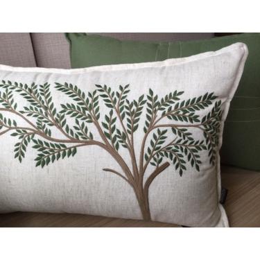 Imagem de Almofada Linho Bege bordado fino Verde c/ borda 35 x 52 cm