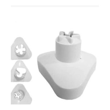 Imagem de Centro Modelador de Esfiha e Biscoitos, Kit com 3 Peças, Cortador Triangular, Tamanhos P/M/G, para Salgados e Massas