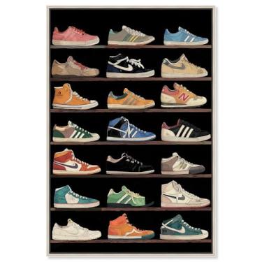 Imagem de Coleção de tênis nas prateleiras arte de parede de tênis impressão em tela por Art Remedy, moldura prata, 40,6 x 61 cm
