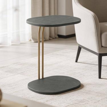 Imagem de Mesa Lateral Orgânica Para Sala Living Shely L06 Couro Verde - Lyam Decor