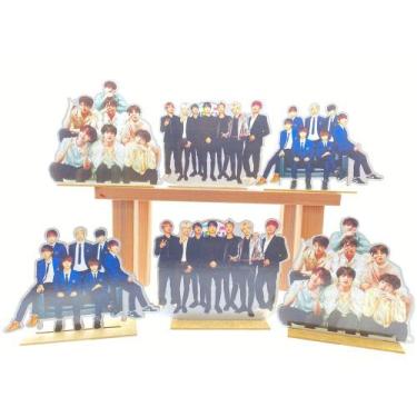 Imagem de Kit Display de Mesa 6 Peças Para Festa BTS MDF - Juju Brasil