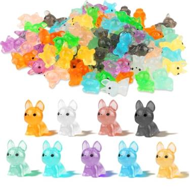 Imagem de 135 mini cães luminosos de resina, bonecos de cachorro em miniatura fofos, pequenos bonecos de resina que brilham no escuro, mini animais de resina para bolo de paisagem em miniatura