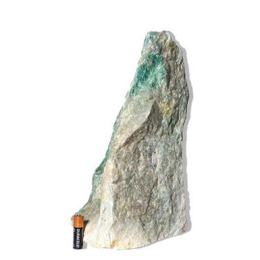 Imagem de Jadeita Natural Tipo B - Pedra Pé Serrado - 8,95Kg - 32cm - Cristaisde