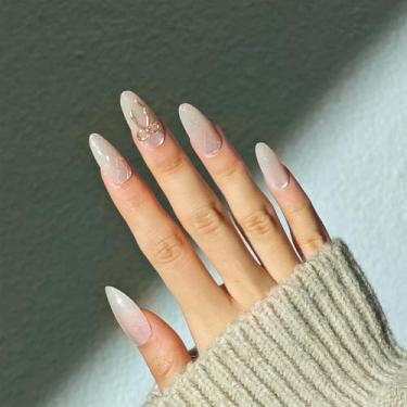 Imagem de Unhas postiças de olho de gato de amêndoa média com design simples de laço cobertura completa cola em bastão falso artificial em unhas de acrílico para mulheres, casamento, 24 peças