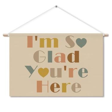 Imagem de TWRVI Cabide de pôster Im So Glad You'Re Here com moldura de madeira, gancho de porta de sala de aula, decoração de parede de sala de aula de afirmação positiva para professores, pôsteres inspiradores