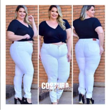 Imagem de Calça Jeans Branca Modeladora Plus Size Cintura Alta Lycra Recorte Cor
