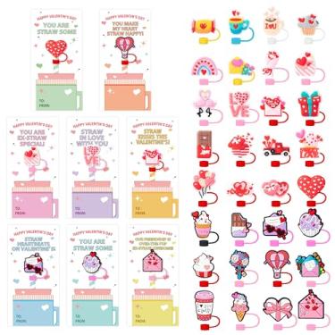Imagem de CFuguier Cartões de Dia dos Namorados Capas de Canudo - 32 Conjuntos de Tampas de Canudo de Plástico Reutilizáveis de PVC para Dia dos Namorados Toppers Cartões Festivos com Pontos de Cola Copo de