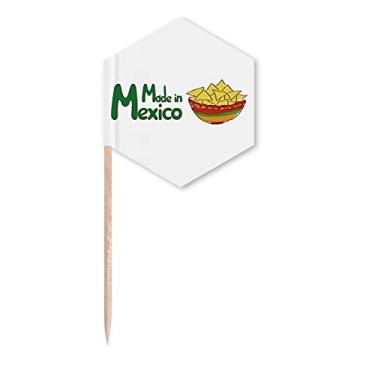 Imagem de Comida de milho do México, bandeiras de palitos mexicanos, palitos de cupcake, festa comemoração