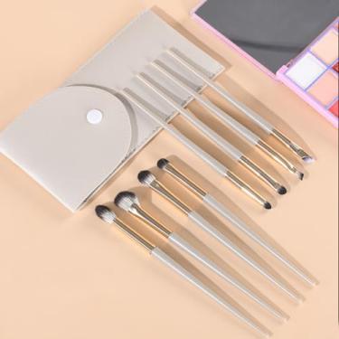 Imagem de Conjunto de pincéis de maquiagem, 15 sombras, pincéis de maquiagem profissionais para mulheres, base, blush em pó, dourado