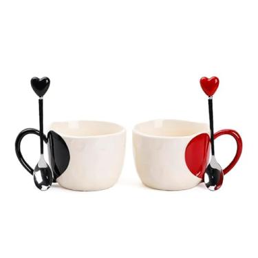 Imagem de Tmtior Caneca de casal romântico caixa de 2 peças off-white com alça de amor vermelha e preta copo de cerâmica | caixa de presente vermelha | Dia dos Namorados/aniversário de casamento/presente diário