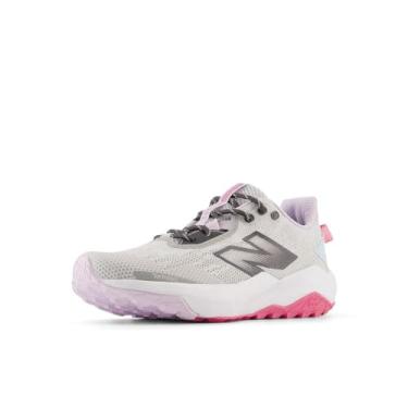 Imagem de New Balance Tênis de corrida unissex Dynasoft Nitrel V6 infantil com cadarço, Cinza/rosa real/azul pedreira, 4 Big Kid