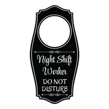 Imagem de Cabide de porta Night Shift Worker Do Not Disturb | Placa de porta de casa ou empresa - Preto, 10 x 20 cm