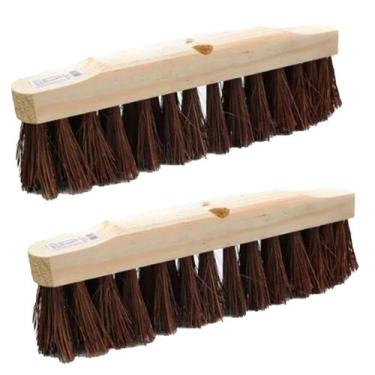 Imagem de Kit 2 Unidades Vassourão GARI Piaçava Vassoura 40cm Madeira  Durável P