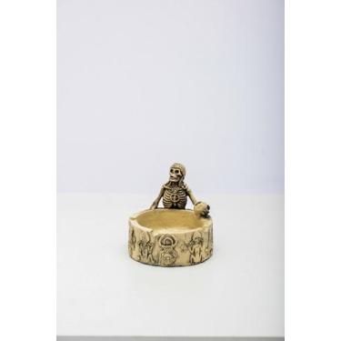 Imagem de Cranio Cinzeiro Canibal Resina - Festas e Fantasias