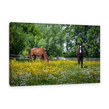 Imagem de Pinturas em tela de animais de fazenda, dois cavalos na paisagem verde da primavera, impressão em tela, impressão de arte de parede de cavalo, presentes de decoração de casa de sala de estar 20x30 cm