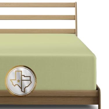 Imagem de TEXAS LINEN CO. Lençol King Size de algodão egípcio premium apenas – Lençol King com bolso extra profundo de 56 cm (verde sálvia), ajuste confortável, tecido acetinado macio e refrescante, lençol de