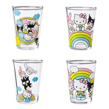 Imagem de Silver Buffalo Sanrio Hello Kitty and Friends Rainbow com Badtz-Maru, My Melody, Cinnamoroll, Kuromi, Little Twin Stars, Pochacco, Keroppi, Tuxedo Sam, Chococat pacote com 4 mini óculos, 42,5 g