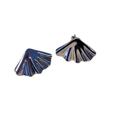 Imagem de Brincos Stud Leque, Prateado, Aço Inoxidável, Casual e Trabalho, Design Texturizado, Moderno, Sem Pedra Preciosa, Tarraxa