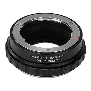 Imagem de Fotodiox DLX Stretch Lens Mount Adapter - Olympus Zuiko (OM) 35mm SLR Lens para Sony Alpha E-Mount Mirrorless Camera Body com Macro Focusing Helicoid e Magnetic Drop-in Filters