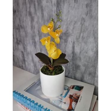 Imagem de Arranjo De Mini Orquídea Amarela Vaso Branco Redondo - FLORESCER DECOR