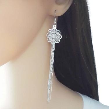 Imagem de Brinco Feminino Franja Longo Strass Prateado Flores Brilho