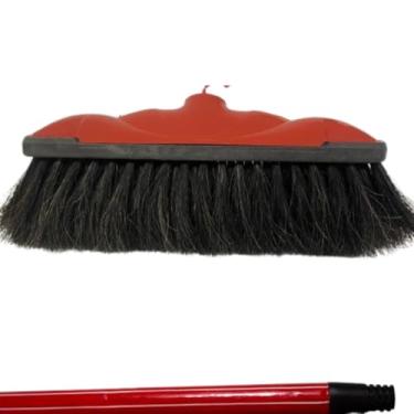 Imagem de Vassoura Verona Comfort com Pelo Animal, com cabo, para Limpeza Doméstica