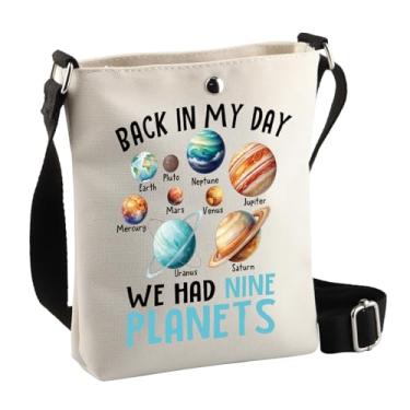 Imagem de BDPWSS Bolsa tiracolo com sistema solar, presentes para professores de ciências Back In My Day We Had Nine Planets Outer Space Lover, Cbag Had 9 Planets, Tendência
