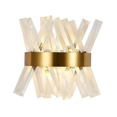 Imagem de Arandela de parede LED, cristal K5, acabamento dourado, em aço inoxidável, para uso interno, ideal para sala de estar, sala de jantar e quarto.