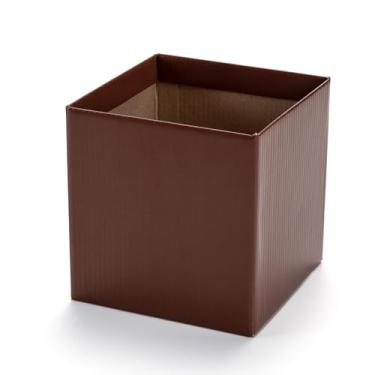 Imagem de CACHEPOT PAPELÃO QUADRADO 15 PARA FLORES E PRESENTES. (MARROM)